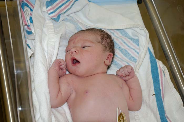 2005-05-22_0008_Birth of Cara