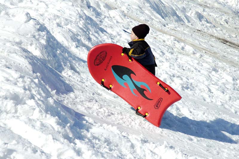 2005-03-12_0012_Snow Sleding