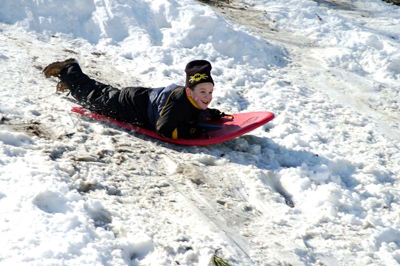 2005-03-12_0034_Snow Sleding