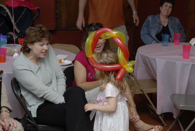 2006-05-21_0134_D200_Caras 1st BD