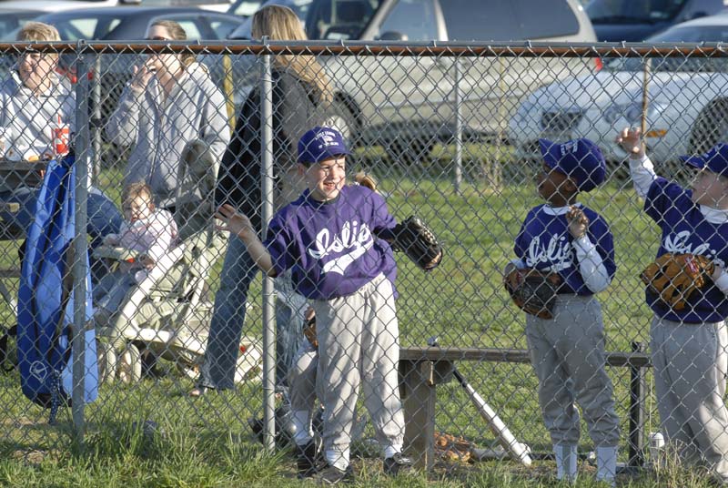 2006-04-27_0004_D200_Gregory Tball