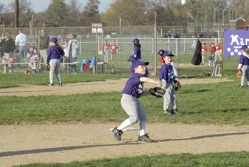 2006-04-27_0018_D200_Gregory Tball