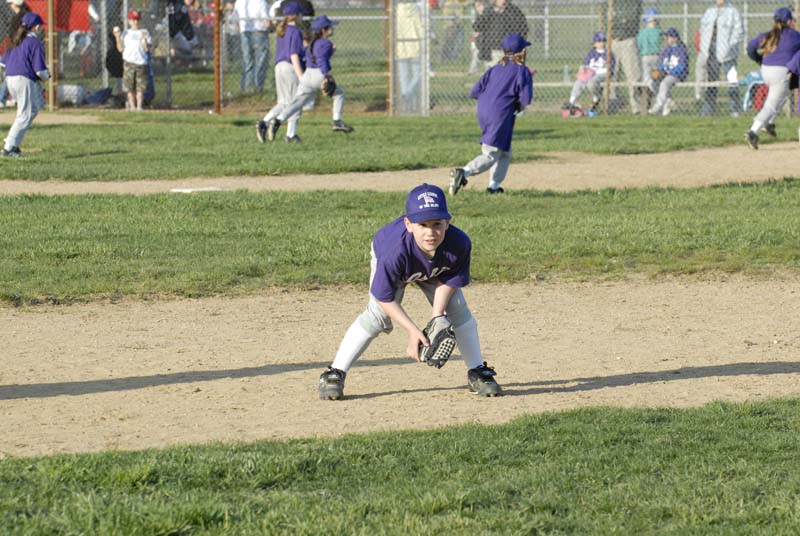 2006-04-27_0020_D200_Gregory Tball