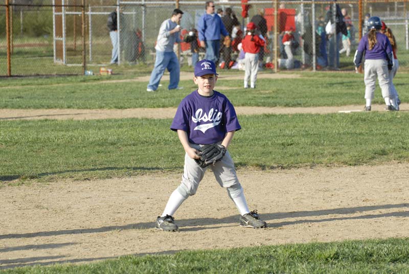 2006-04-27_0031_D200_Gregory Tball