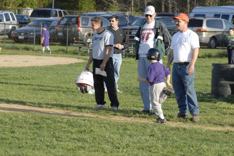 2006-04-27_0043_D200_Gregory Tball