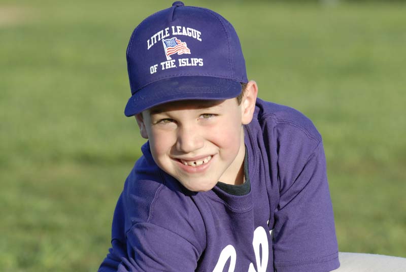 2006-04-27_0077_D200_Gregory Tball