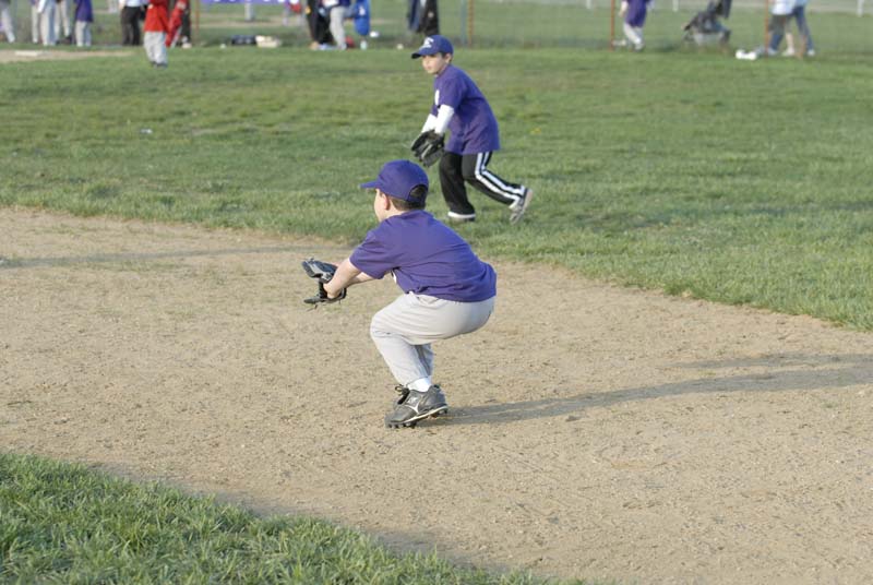 2006-04-27_0088_D200_Gregory Tball