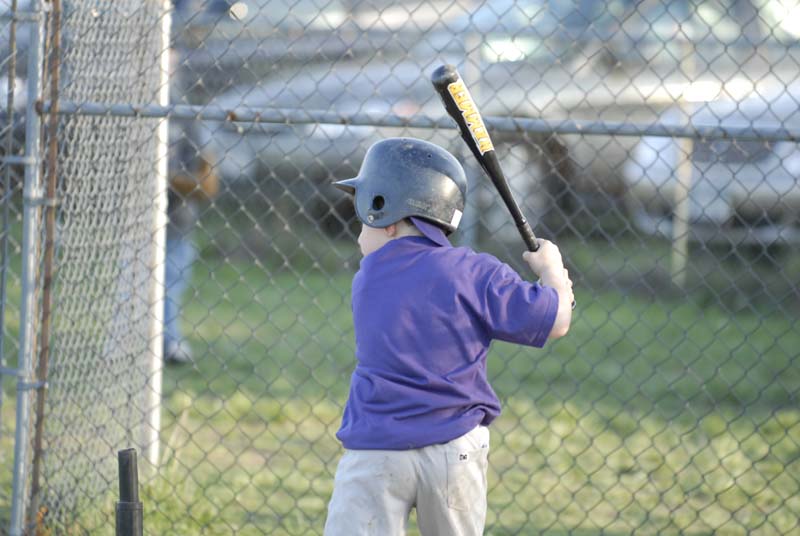 2006-04-27_0097_D200_Gregory Tball