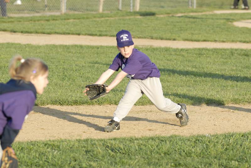 2006-04-27_0128_D200_Gregory Tball