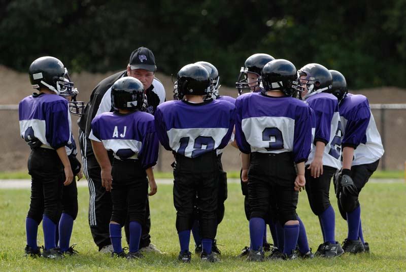 0011_D200_Gregory Football