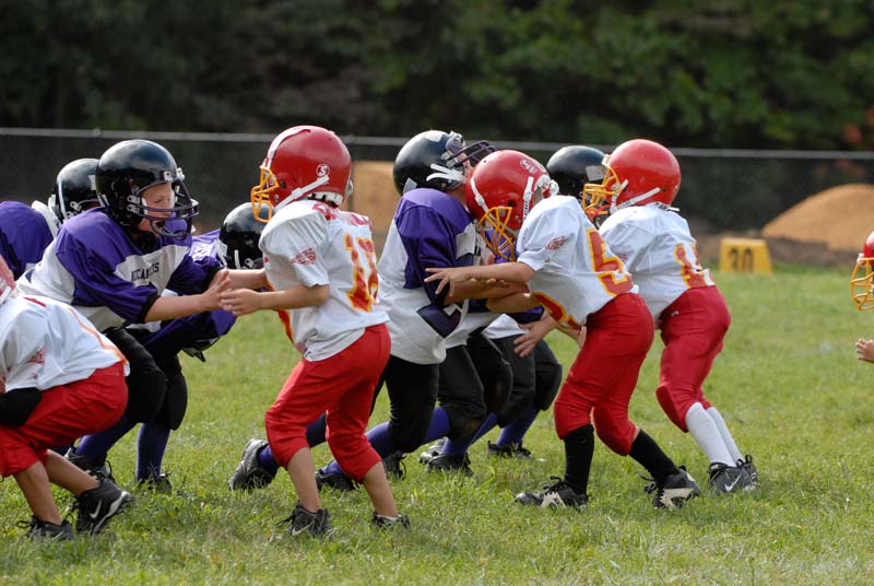 0016_D200_Gregory Football