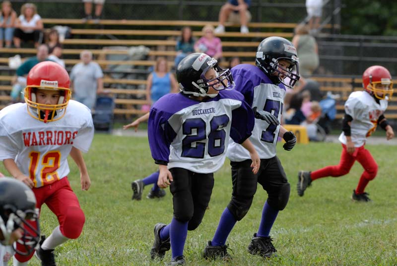 0070_D200_Gregory Football