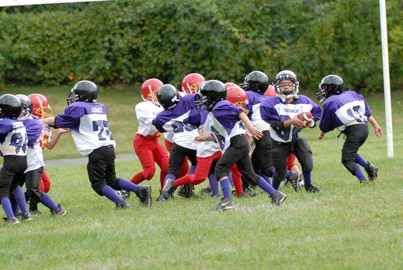 0162_D200_Gregory Football