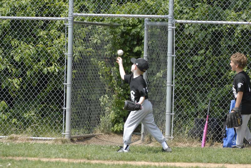 2007-06-01_0014_Andrew Baseball