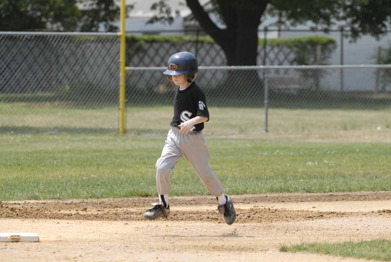 2007-06-02_0088_Andrew Baseball