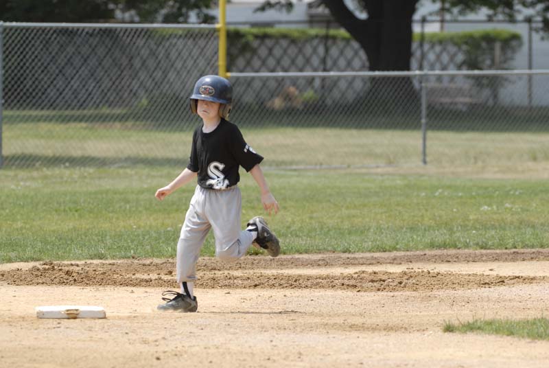 2007-06-02_0089_Andrew Baseball