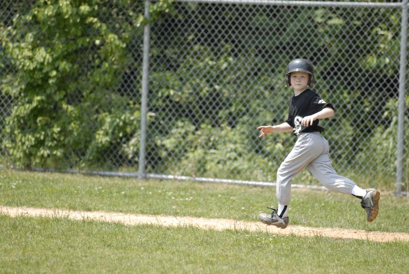 2007-06-02_0139_Andrew Baseball
