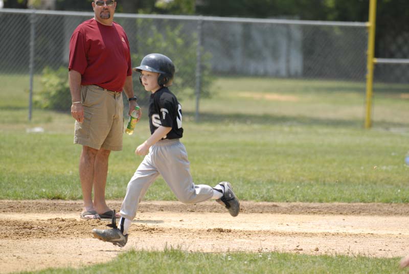 2007-06-02_0149_Andrew Baseball