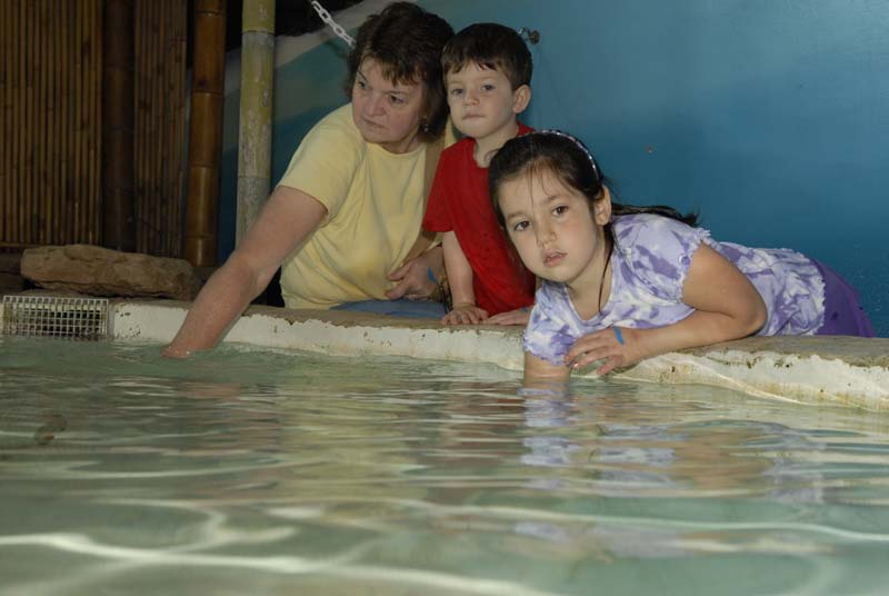 2007-06-11_0020_Glen Aquarium