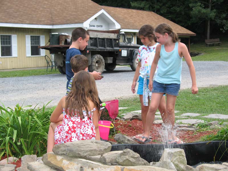 2007-07-08_0023_Frogs