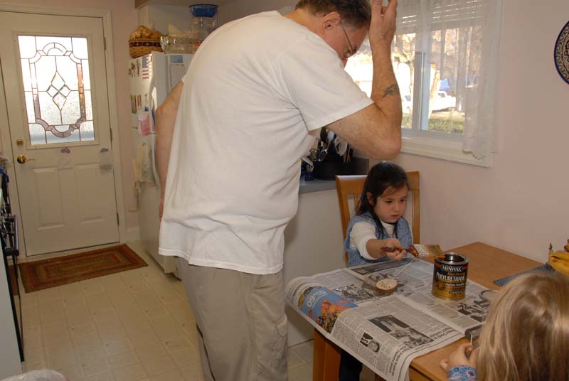20071124_217_Making Ornaments